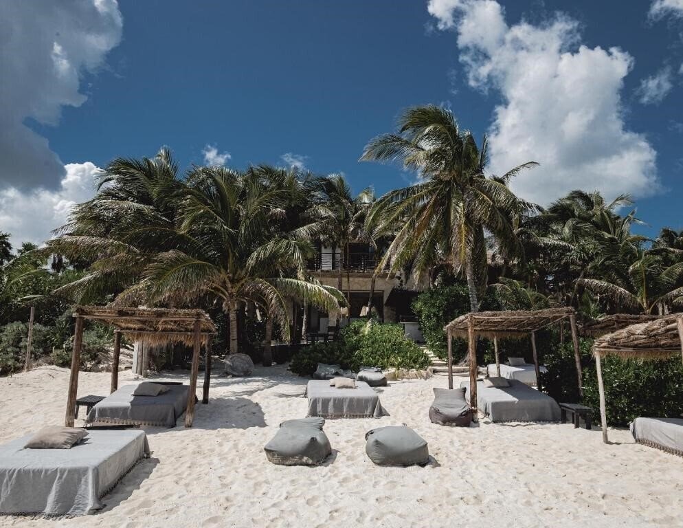 Hotel Nest 3*