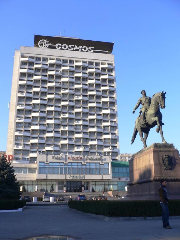 Отель Cosmos Hotel 3*