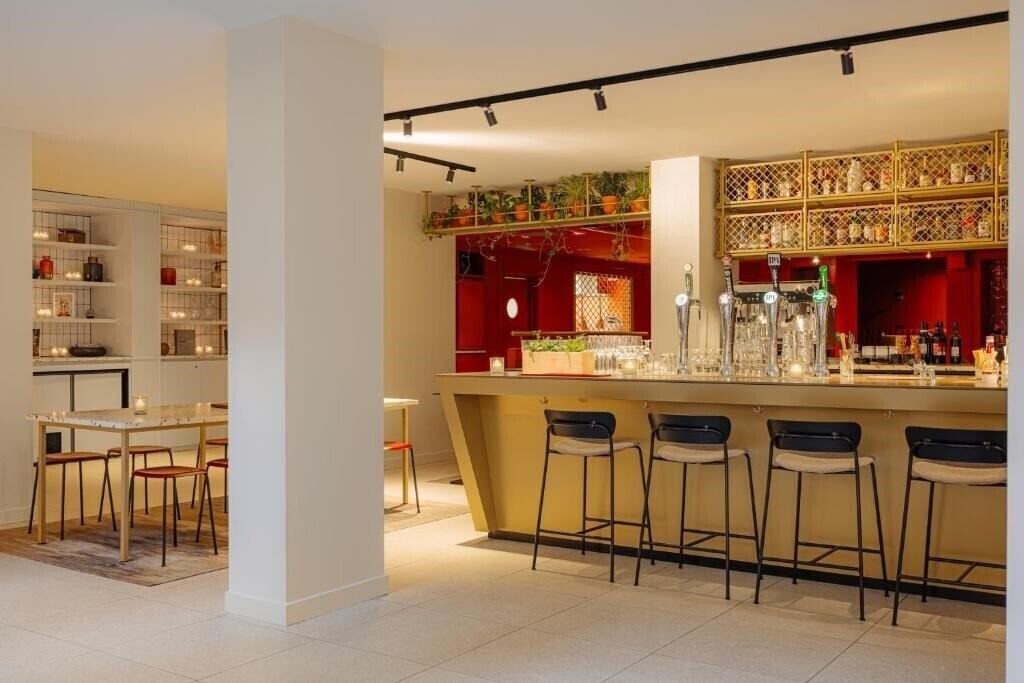 Imaginea Eden Amsterdam Centre Hotel 4*
