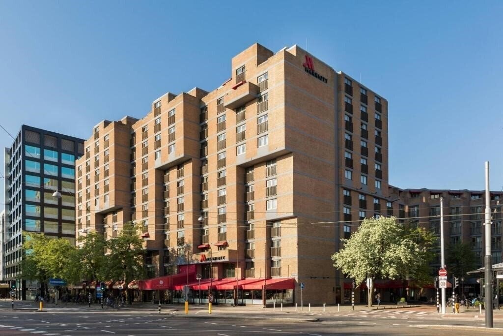 Отель Marriott 5*