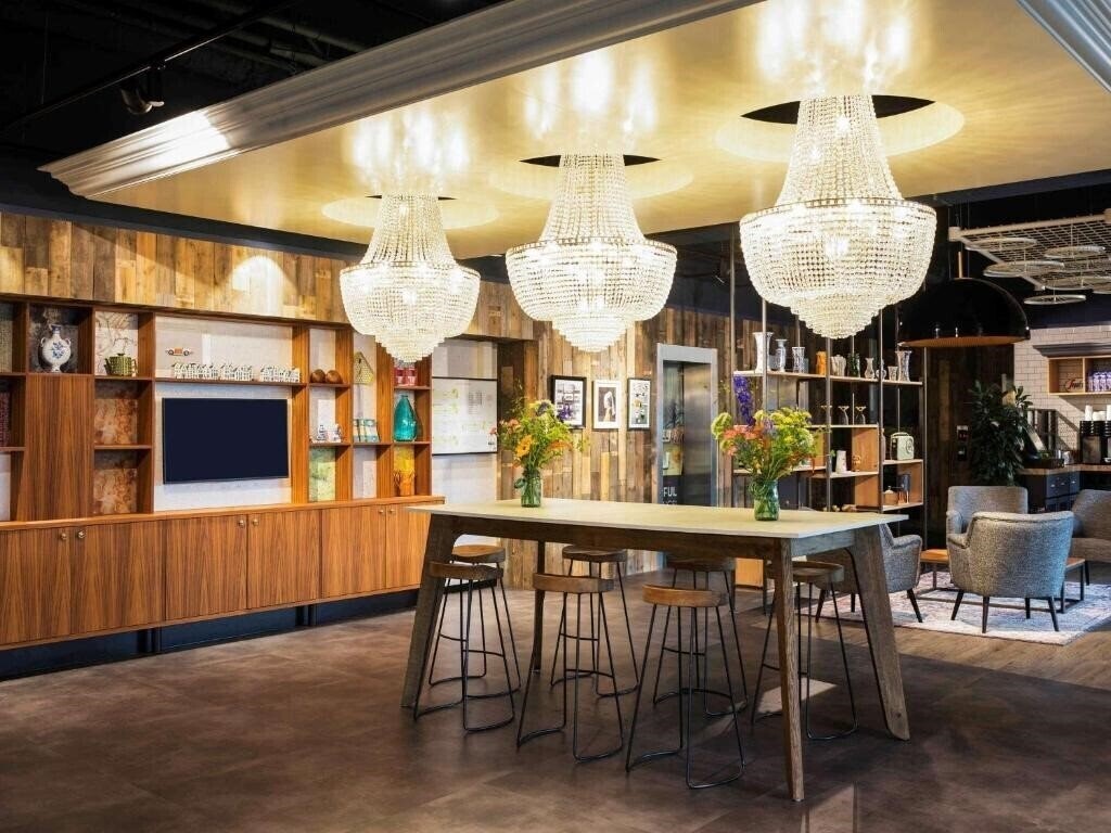 Hotel Ibis Amsterdam Centre 3*