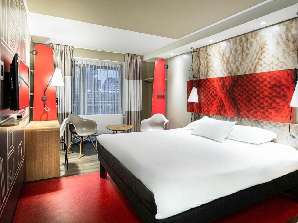Fotografii Ibis Amsterdam Centre 3*