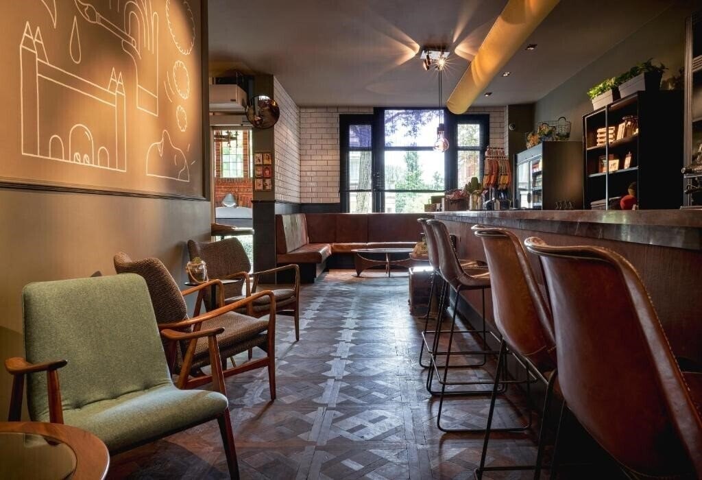 Imaginea Max Brown Hotel Museum Square 3*