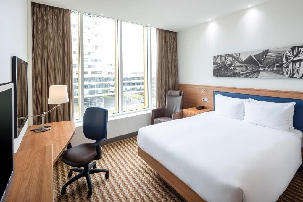 Fotografii Hampton By Hilton Amsterdam Airport Schiphol 3*