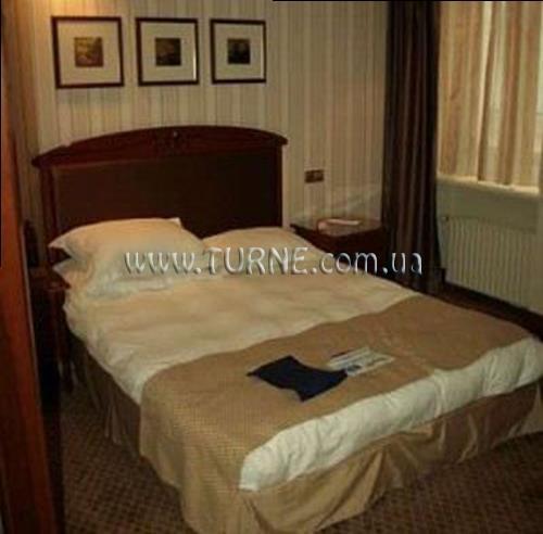 Отель Viktoria 4*