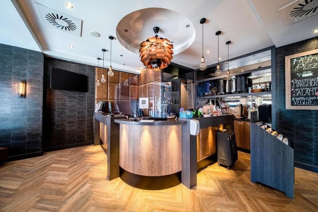 Imaginea The Alfred Hotel 3*