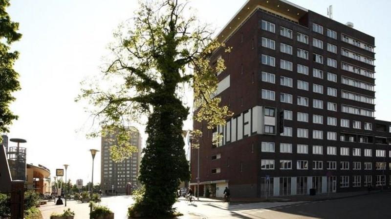 Отель NH Groningen 4*