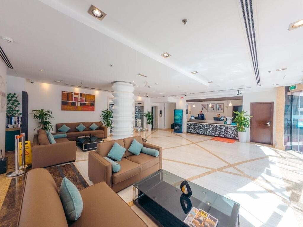 Imaginea Kingsgate Abu Dhabi 3*