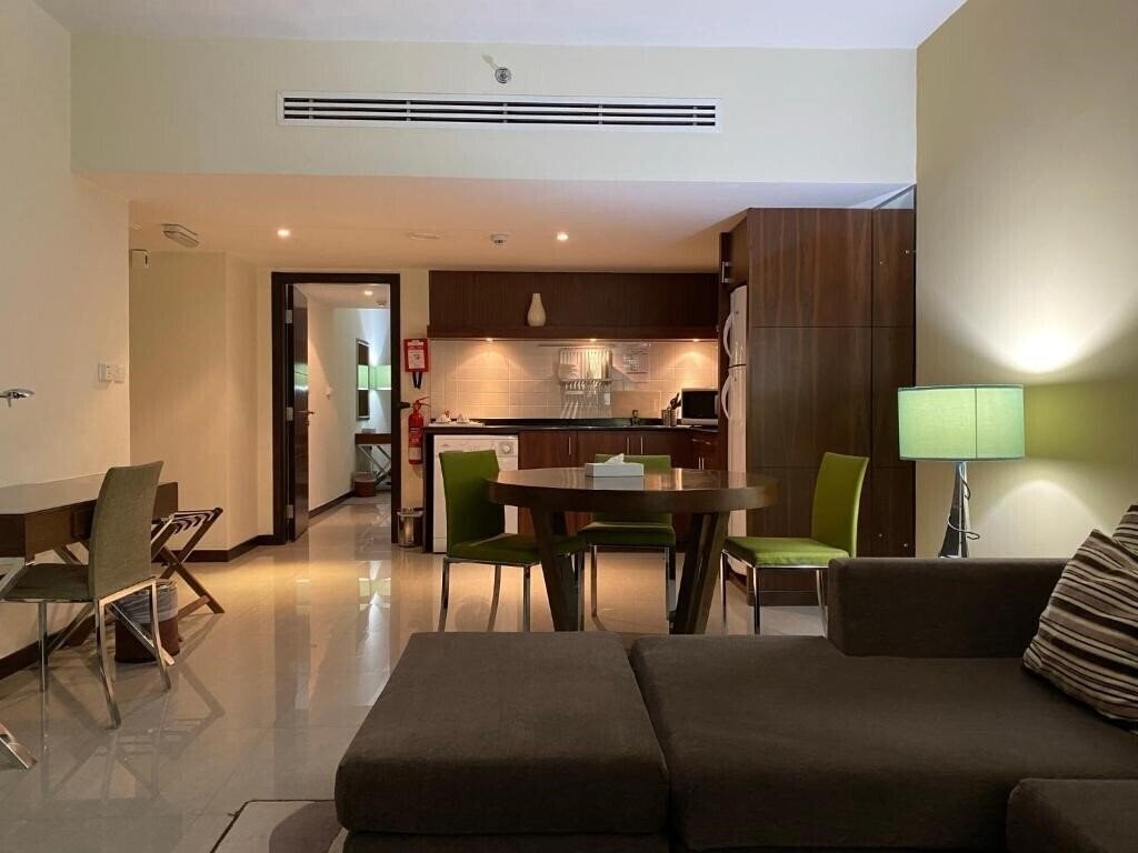 Fotografie Phoenix Plaza Hotel Apartments Abu Dhabi 3*