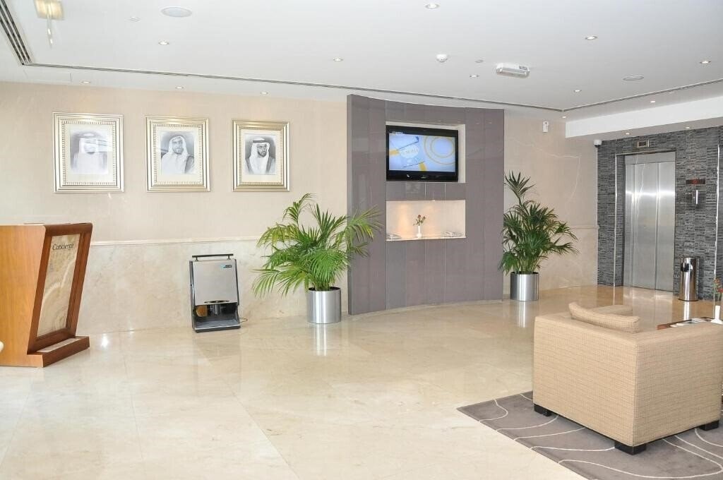 Imaginea Phoenix Plaza Hotel Apartments Abu Dhabi 3*