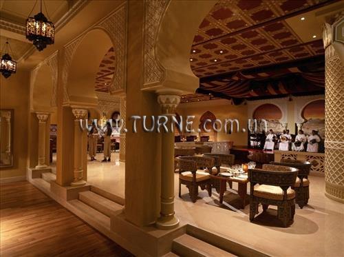 Фото Millenium Hotel Abu Dhabi 5*