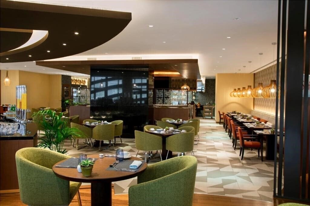 Imaginea Pearl Rotana 4*