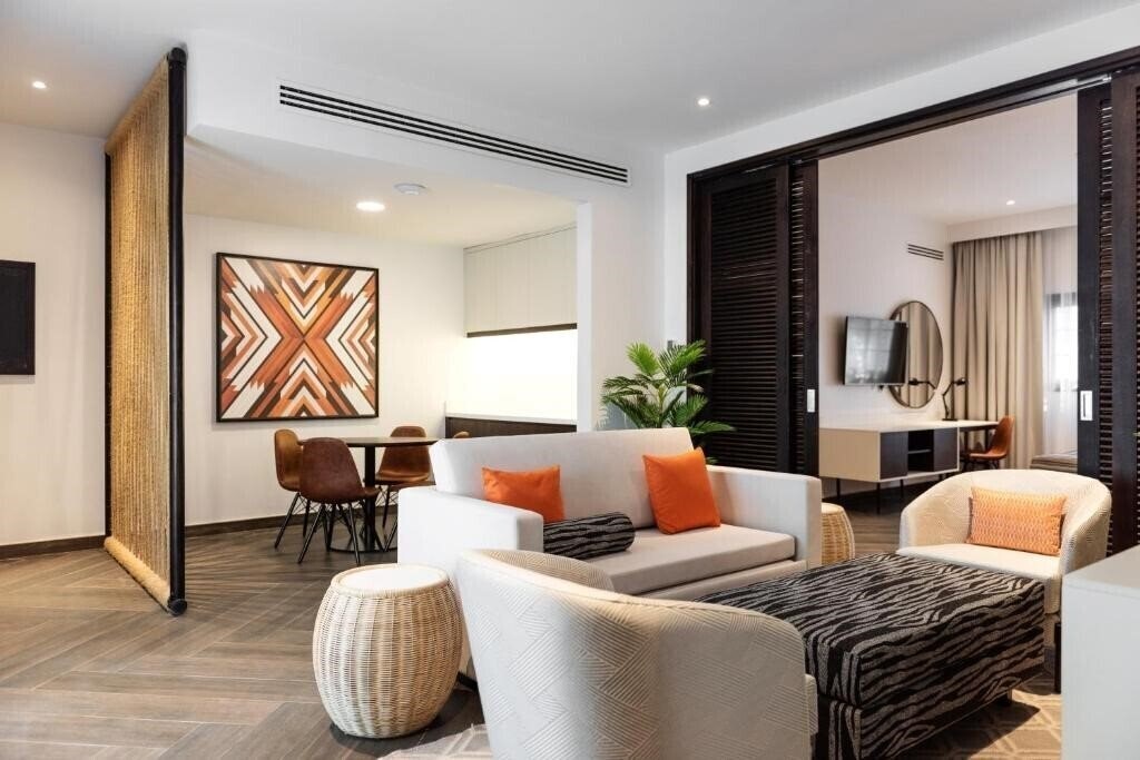 Imaginea Emirates Park Resort 3*