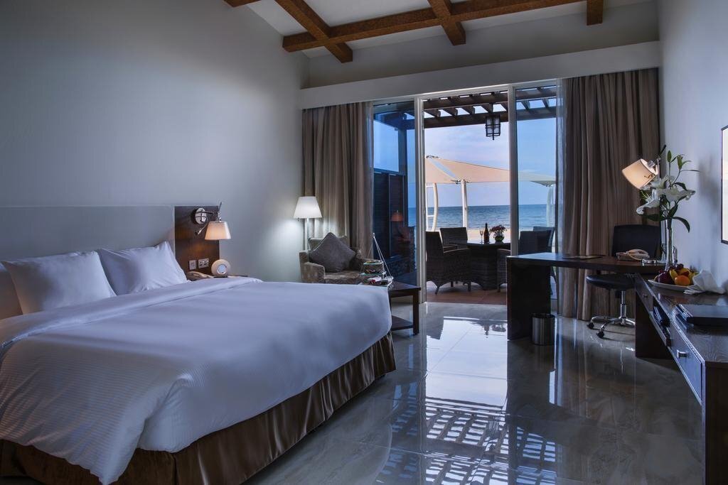 Фото Danat Resort Jebel Dhanna 5*