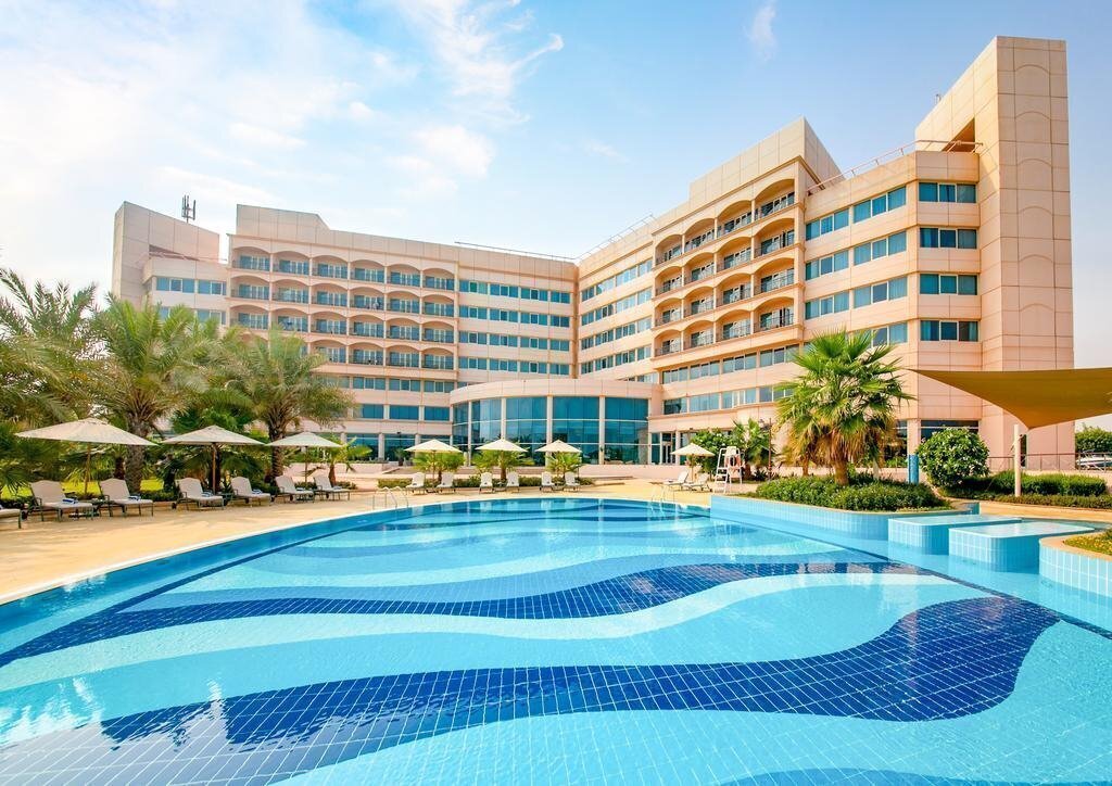 Отель Danat Resort Jebel Dhanna 5*