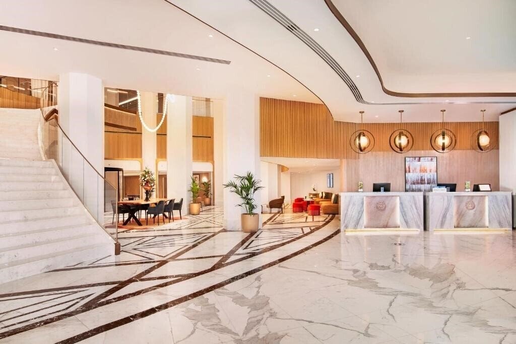 Imaginea Sheraton Abu Dhabi Hotel & Resort 5*