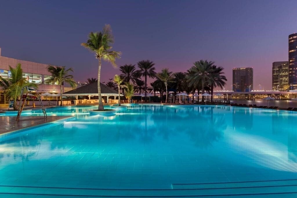 Imaginea Beach Rotana Residences (ex. Beach Arjaan Rotana) 5*