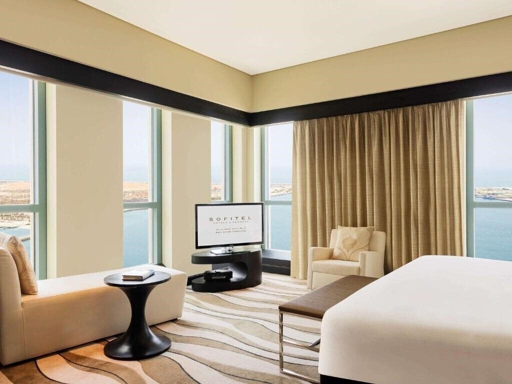 Fotografie Sofitel Abu Dhabi Corniche 5*