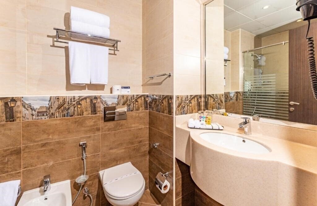 Fotografii Gravity Hotel Abu Dhabi 3*