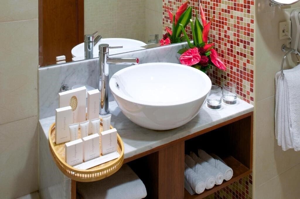 Фотография Montreal Barsha Hotel 4*