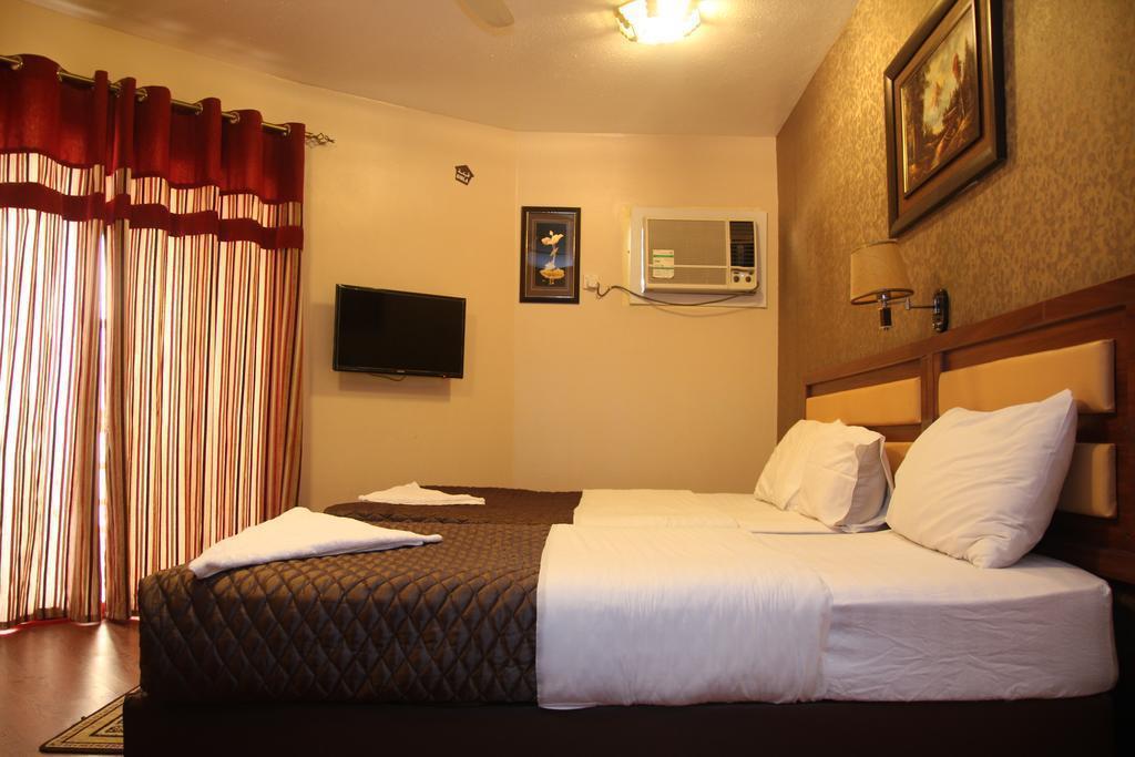 Imaginea Downtown Hotel 1*