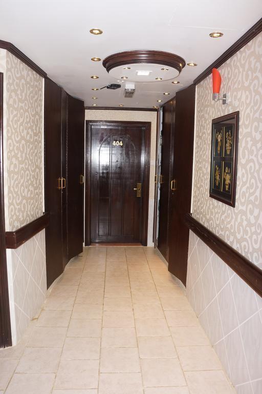 Imaginea Downtown Hotel 1*