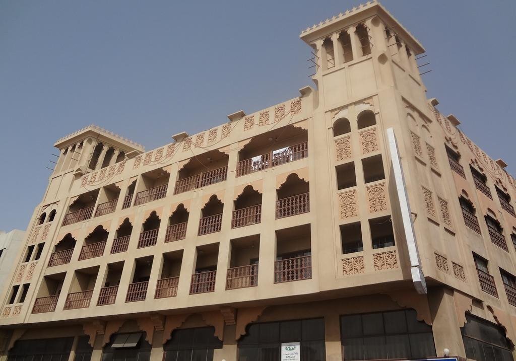 Отель Hafez Hotel Apartment 2*