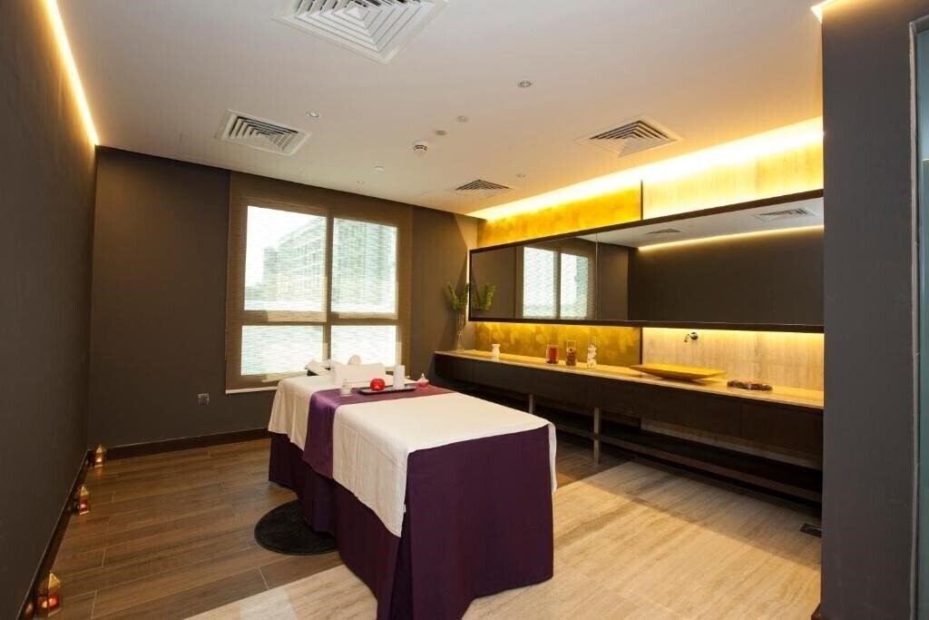 Фотография Flora Inn Hotel 4*
