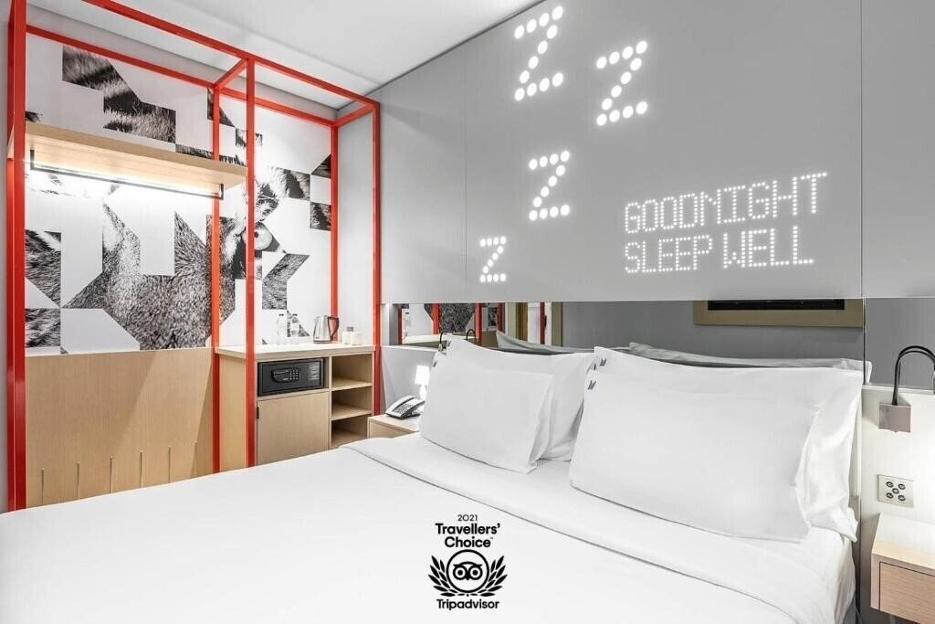 Hotel Studio M Arabian Plaza 3*