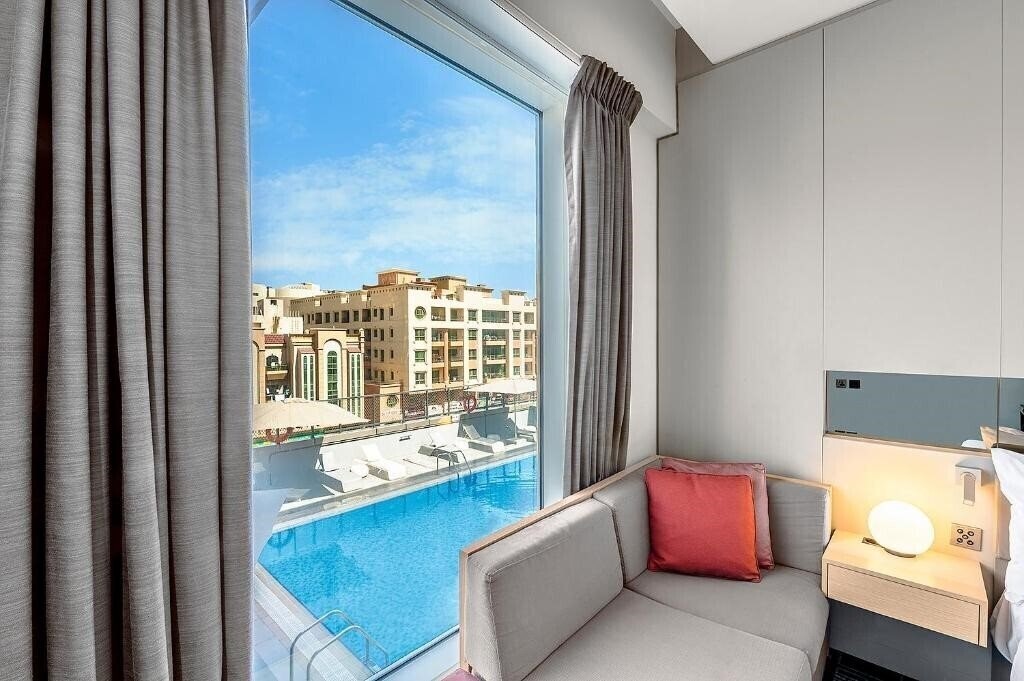 Imaginea Studio M Arabian Plaza 3*