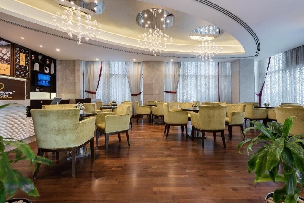 Imaginea Landmark Premier Hotel 4*