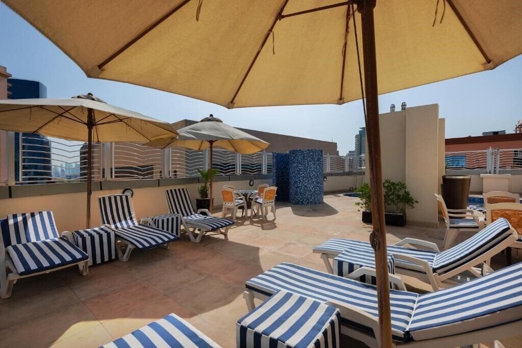 Imaginea Landmark Premier Hotel 4*
