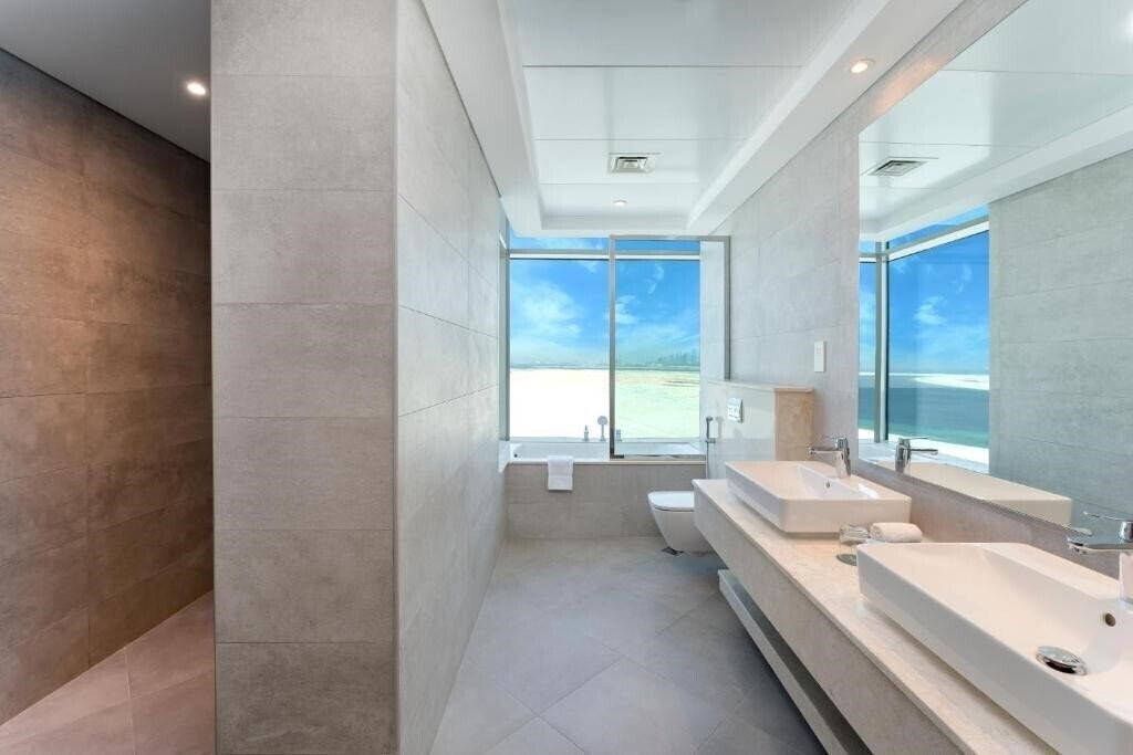 Fotografie Park Regis By Prince Dubai Islands 4*