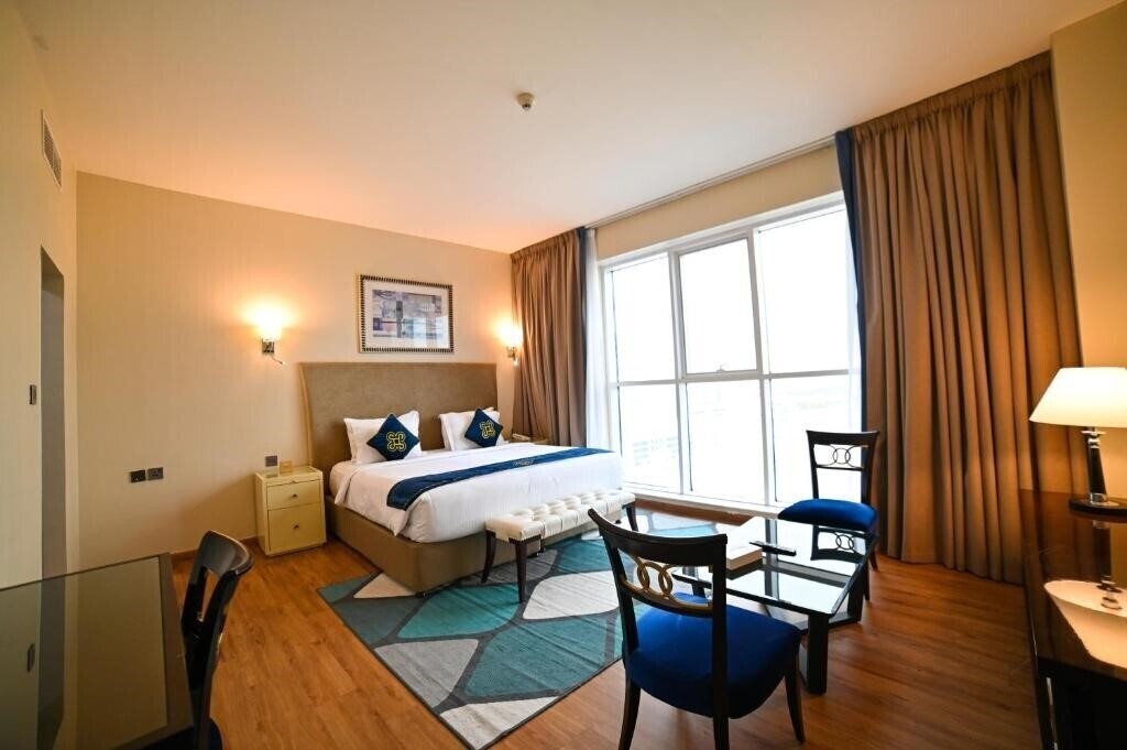 Fotografii Seven Seas Hotel 4*