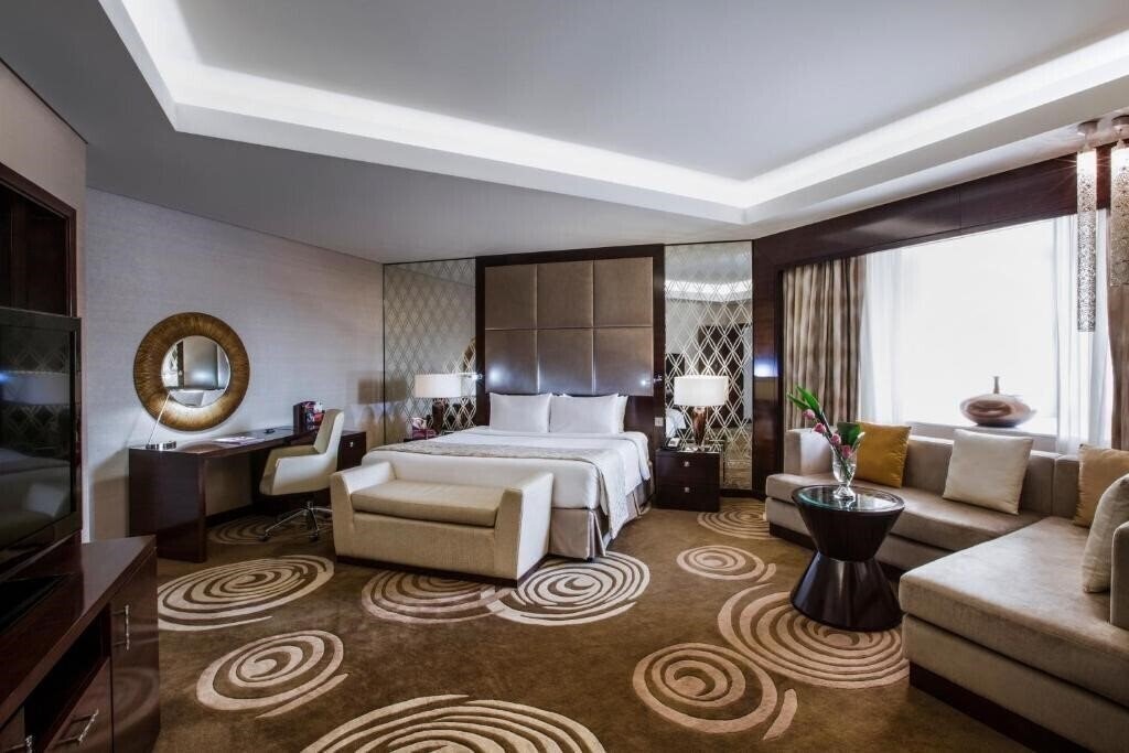 Fotografii Crowne Plaza Dubai Deira 5*
