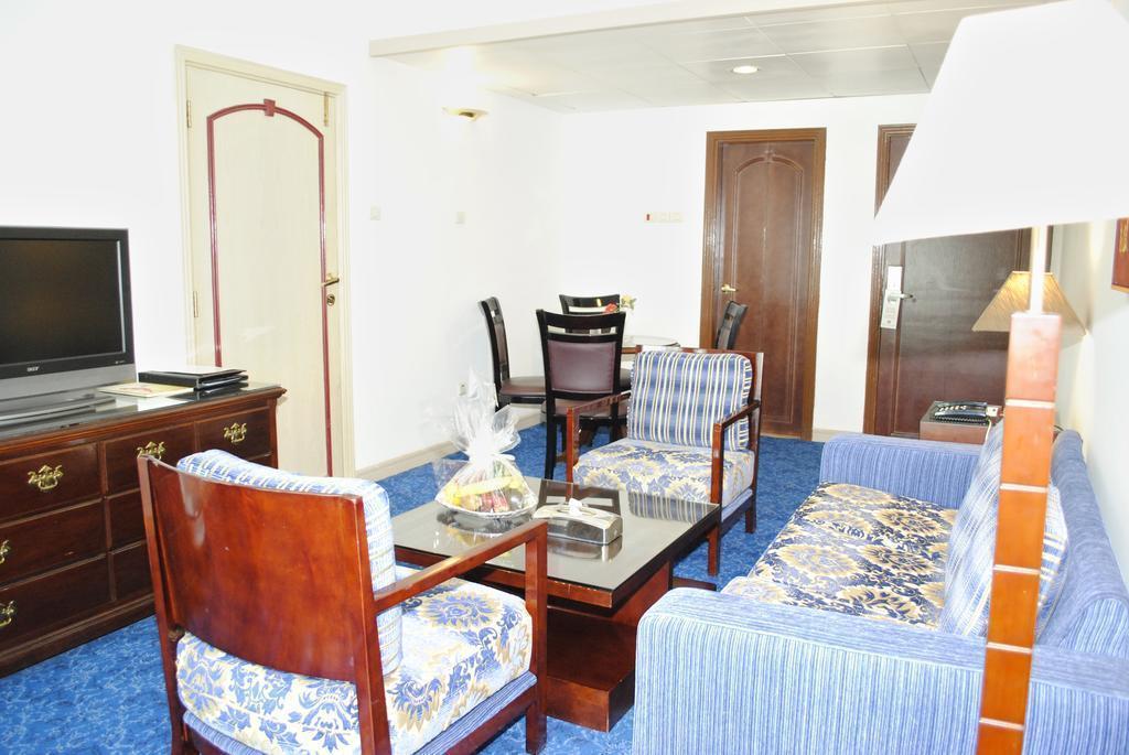 Fotografie Ramee Guestline Hotel 2*