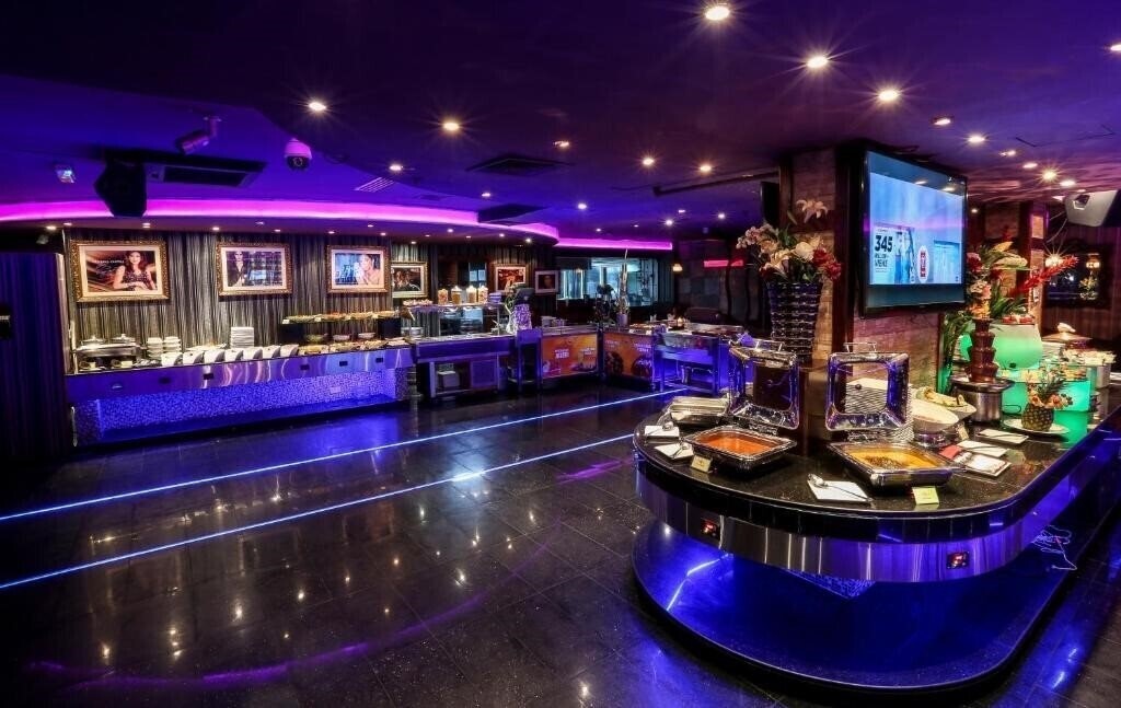 Fotografii Ramee Royal Hotel (ex. Ramee International) 4*