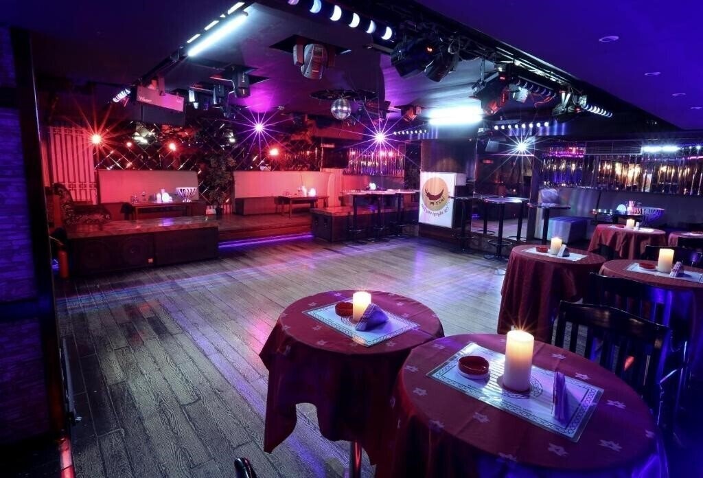 Imaginea Ramee Royal Hotel (ex. Ramee International) 4*