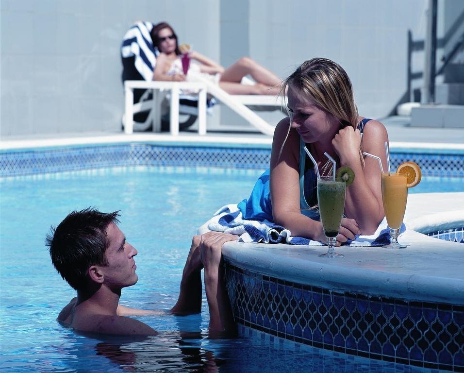 Hotel Emirates Concorde 4*
