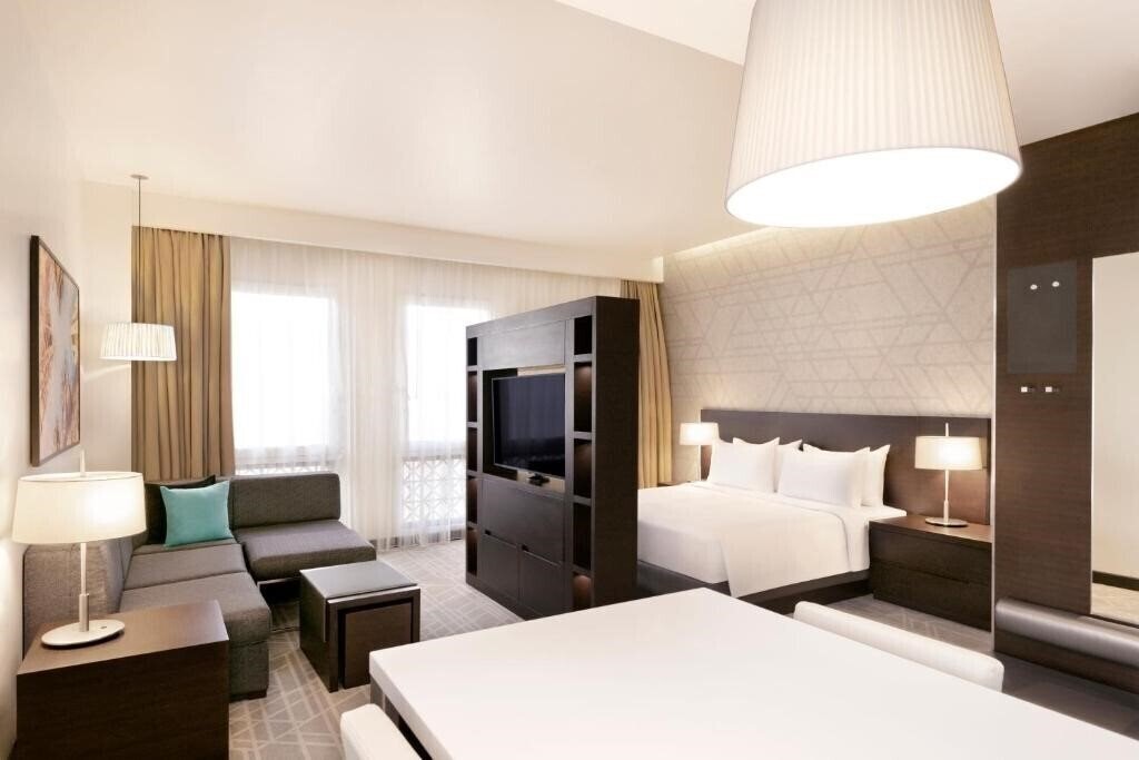 Отель Hyatt Place Dubai Wasl District Residences (ex. Hyatt Place Dubai Deira) 4*