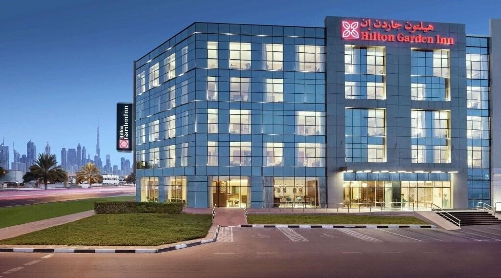 Fotografii Hilton Garden Inn Dubai Al Mina 4*