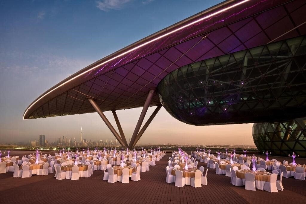 Imaginea The Meydan Hotel 5*