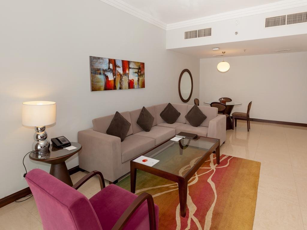 Изображение Flora Park Apartment (ex. Flora Park Hotel Apartments Dubai, Flora Park Deluxe Hotel) 4*
