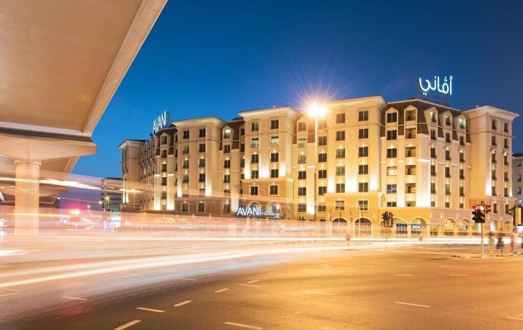Hotel Avani Deira Dubai (ex. Movnepick Hotel Deira) 5*