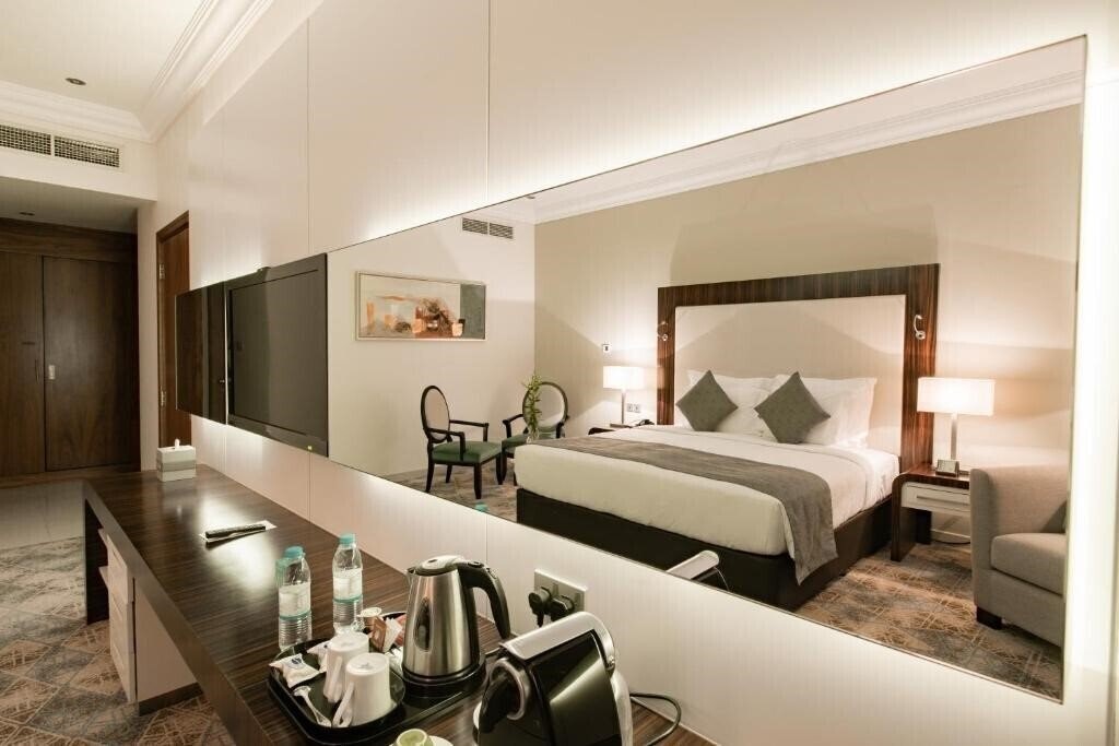 Fotografii Elite Byblos Hotel (ex. Coral Dubai Al Barsha, Auris Hotel, Auris Plaza Hotel Al Barsha, Elite Byblos Hotel Mall of The Emirates) 5*