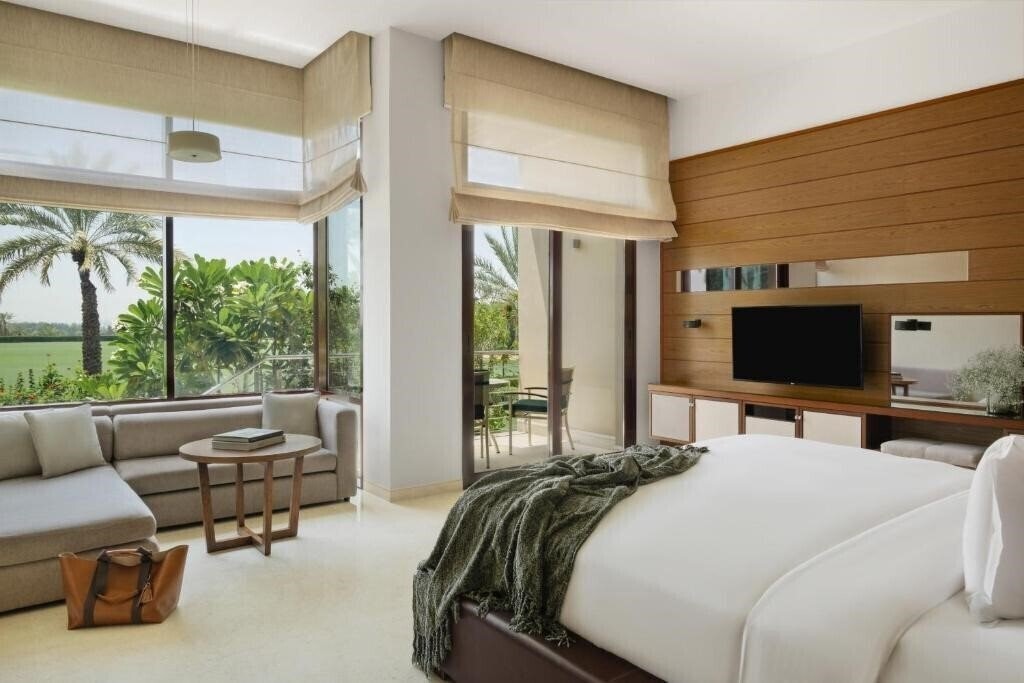Фотография Desert Palm Per Aquum 4*