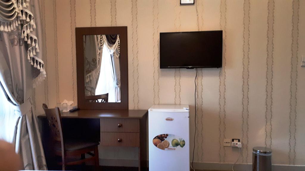 Fotografii Royal Garden Hotel 2*