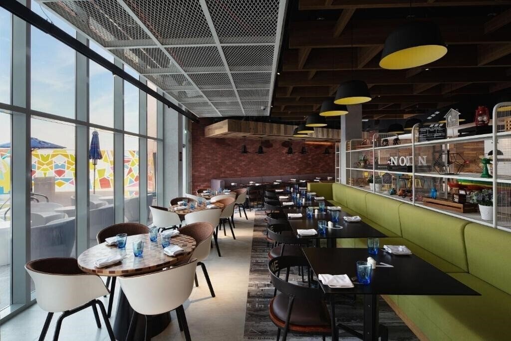 Imaginea Aloft Dubai South 3*