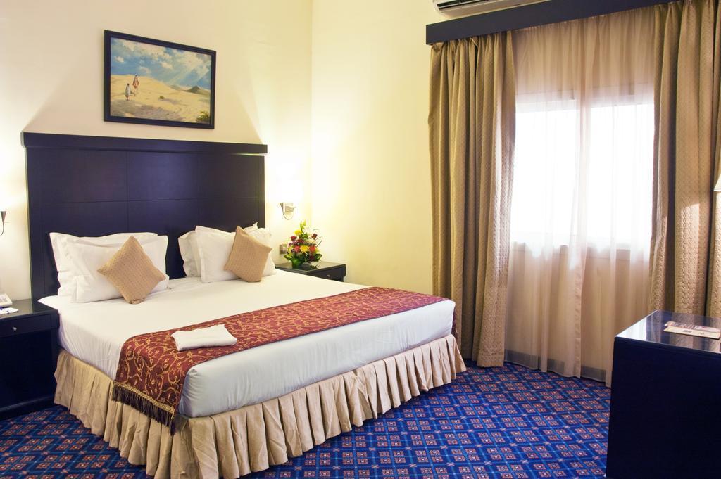 Imaginea Regent Beach Resort 3*