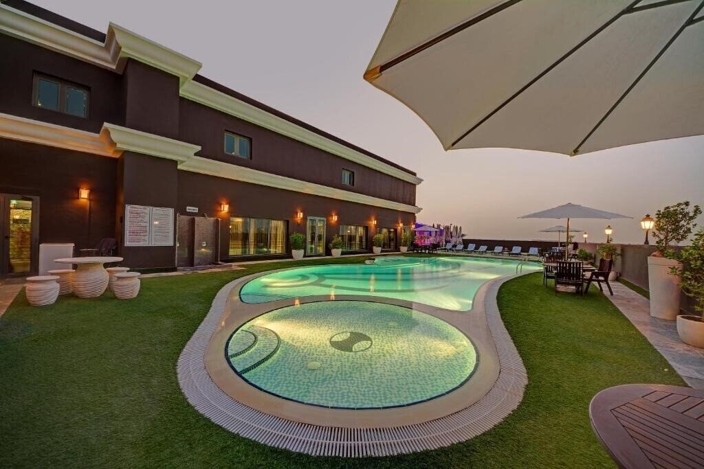 Фотография Royal Ascot Hotel Apart 4*